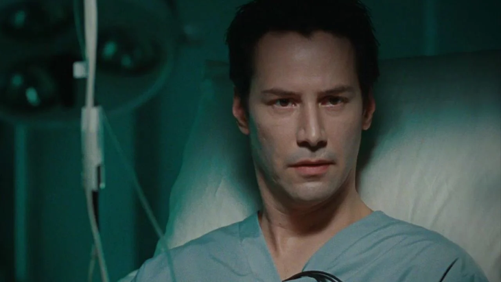 Disney surprises with a science fiction film that mixes action and reflection, starring Keanu Reeves in an unforgettable role.  