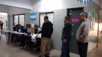provincia: habra clases en todas las escuelas donde se voto