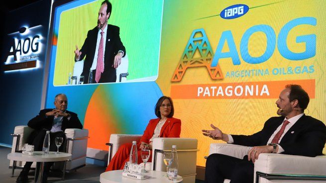 Los CEO de la industria energética, reunidos en AOG Patagonia 2026: Los líderes del sector coincidieron en el potencial de crecimiento de Vaca Muerta y de las exportaciones, aunque advirtieron que la nueva escala de la industria exigirá más infraestructura, eficiencia, formación de talento y desarrollo de proveedores.