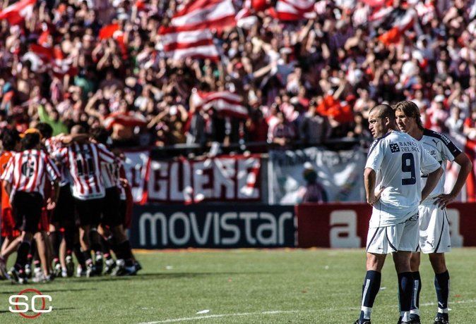 El histórico encuentro entre Estudiantes y Gimnasia. El histórico encuentro entre Estudiantes y Gimnasia.