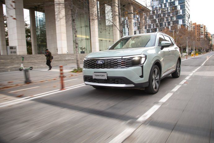 Ford Territory: 1,434 units (8,430 in the year, +152.7%). Imported from China, had strong growth after its redesign. Ford Territory: 1,434 units (8,430 in the year, +152.7%). Imported from China, had strong growth after its redesign.