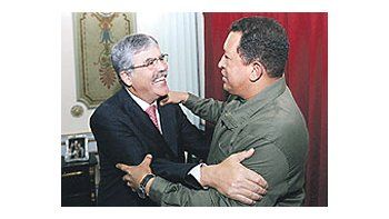 ámbito.com | Julio De Vido y Hugo Chávez