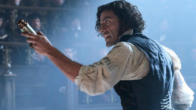 Tras su debut en cines, Frankenstein se podrá ver en Netflix y explorará con más profundidad la soledad de quienes son distintos.