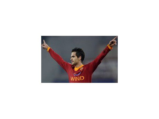Debut. Fernando Gago anotó su primer gol en Roma.