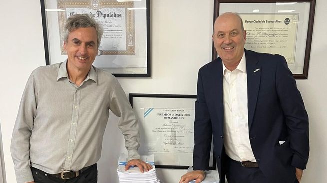 Martín Rossi junto a Federico Sturzenegger.&nbsp;