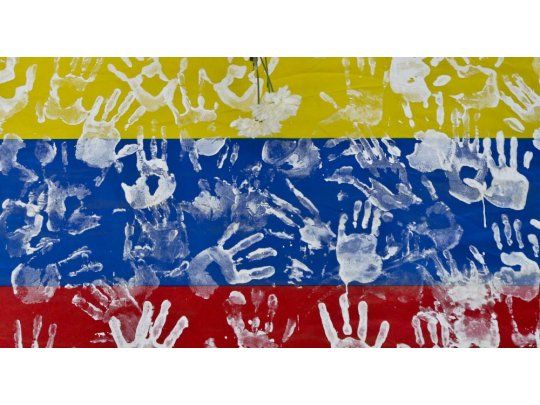 Argentina saluda también al pueblo de Colombia, que mantiene firme su deseo de paz.