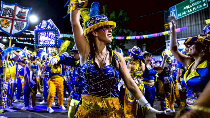 With corsos and parades the carnival begins in the city of Buenos Aires