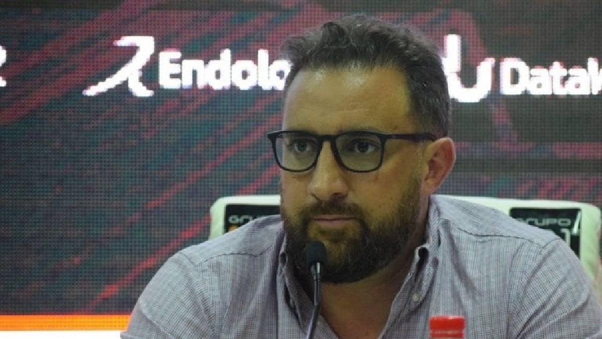 Cristian Malaspina presented the unit list and would be the new president of the Professional League