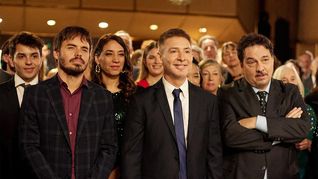 Adrián SUar, protagonista y director de la comedia Mazel Tov