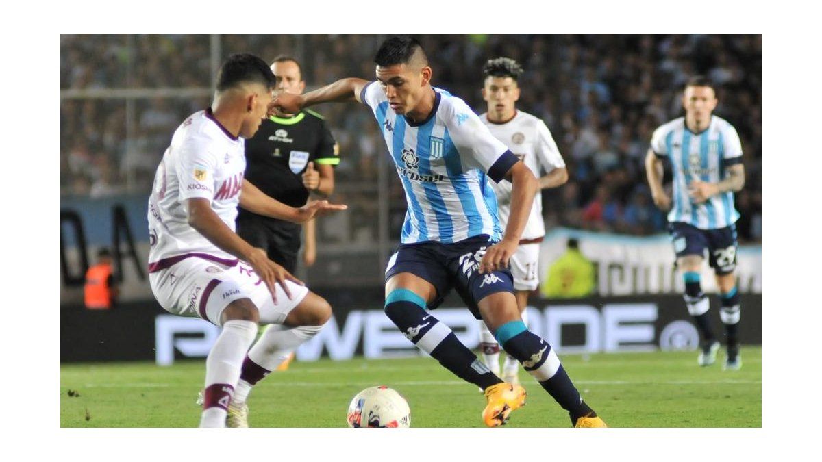 Racing beat Lanús and takes a little oxygen