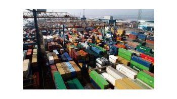 Otra vez amplían plazo para liquidar los dólares de las exportaciones