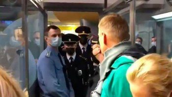 Alexey Navalny fue detenido en un aeropuerto de Moscú luego de su regreso a Rusia.