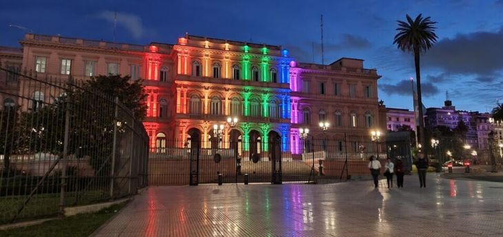 casa rosada.jpg