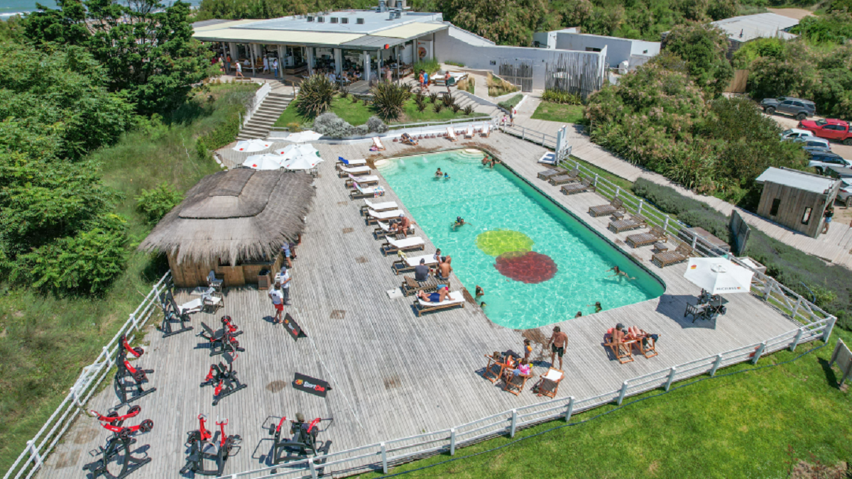 Divisadero, the coolest summer beach