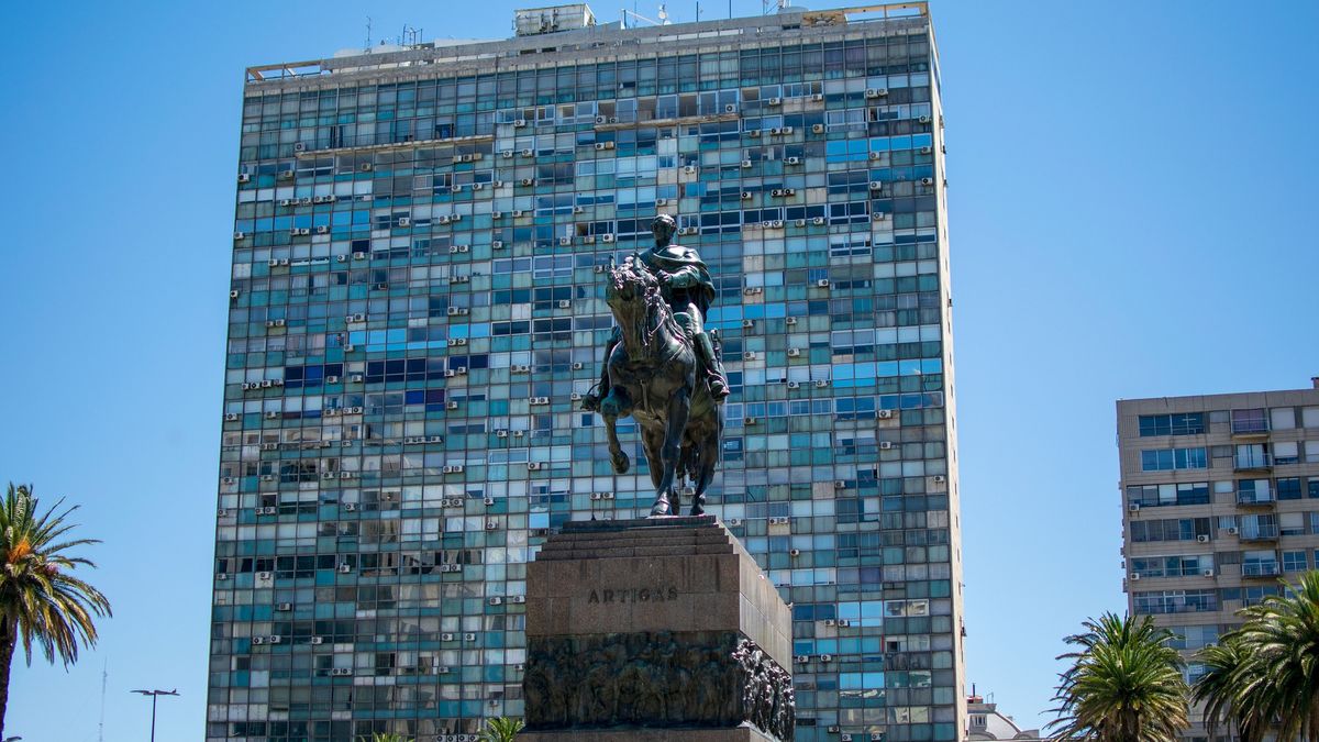 Which city is more expensive to live in?