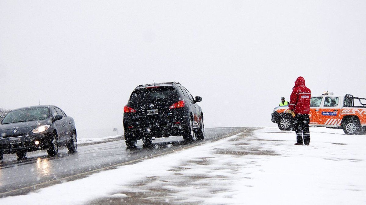 Winter holidays: key tips for handling insurance on cold routes from Argentina