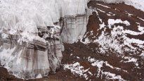 Parte frontal del glaciar Tambillos, en Mendoza.
