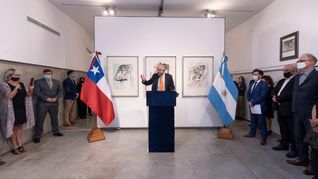 Se inauguró la exposición de obras de Roberto Matta