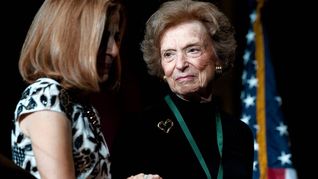 La mujer que forjó un imperio de miles de millones en la industria de la moda.