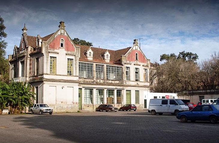 El oficial de la Policía Federal se encuentra internado en el hospital de Vicente López y Planes, con pronóstico reservado. El oficial de la Policía Federal se encuentra internado en el hospital de Vicente López y Planes, con pronóstico reservado.