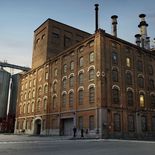 Con más de 135 años de historia en el país, Cervecería y Maltería Quilmes cuenta hoy con más de 5.000 empleados directos. Con más de 135 años de historia en el país, Cervecería y Maltería Quilmes cuenta hoy con más de 5.000 empleados directos.