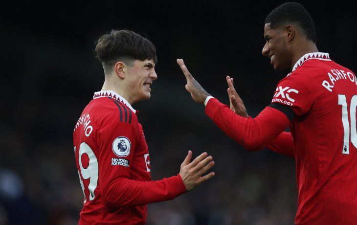 Cambió el partido. El ingreso de Garnacho mejoró a Manchester United, que venció a Leeds con un gol suyo.
