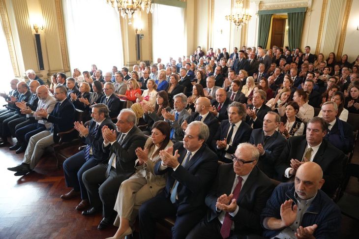 Magistrados, funcionarios y miembros del Poder Judicial, durante el discurso de la Suprema Corte bonaerense. Magistrados, funcionarios y miembros del Poder Judicial, durante el discurso de la Suprema Corte bonaerense.