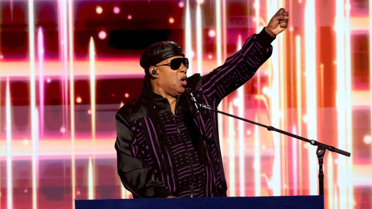 Is Stevie Wonder really blind? The musician spoke about the rumor of his false blindness