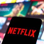 La segunda temporada ya llega a Netflix y se confirmó una tercera entrega. La segunda temporada ya llega a Netflix y se confirmó una tercera entrega.
