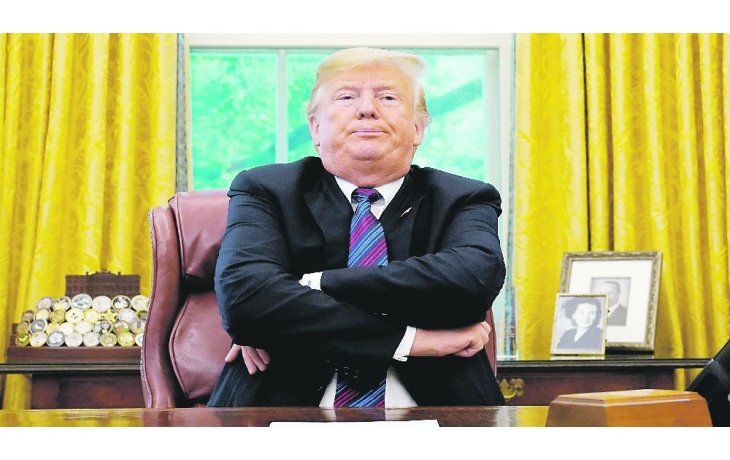 ámbito.com | ATRACCIÓN. El fuego y la furia, Mentiras y verdades, y Miedo, son tres obras que denostan la conducción del presidente, delineando una administración paranoica y caótica. Juntos vendieron más de 5 millones de ejemplares.
