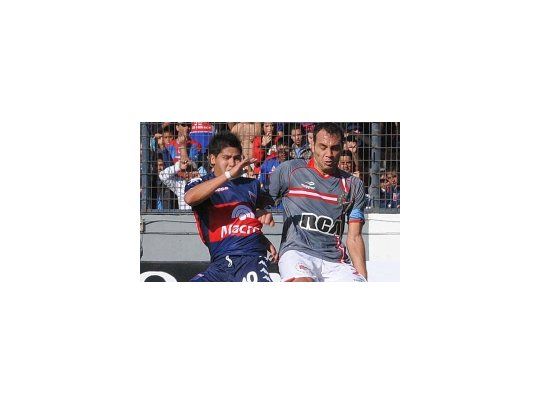 Estudiantes no pudo ganar y extendió a once los partidos sin victorias.