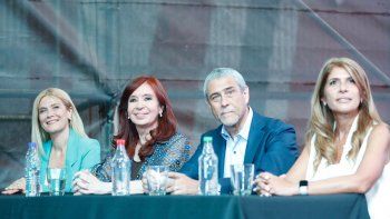Verónica Magario, Cristina Fernández de Kirchner, Jorge Ferraresi y Magdalena Sierra.