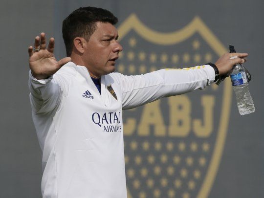 Cómo fue el primer entrenamiento de Battaglia al frente de Boca?
