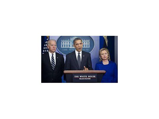 Obama instó al Senado a aprobar tratado nuclear con Rusia