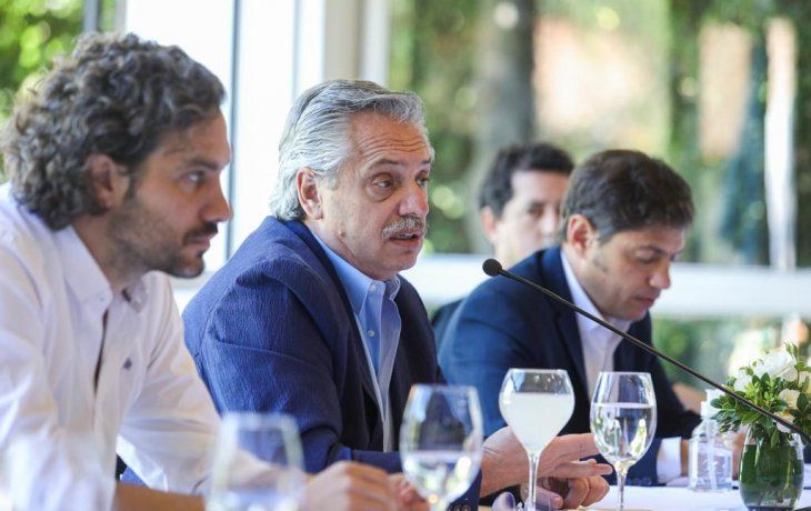 ámbito.com | Alberto Fernández con intendentes en Olivos 23 de marzo 2020