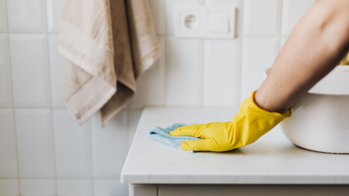 12 ways to clean kitchen furniture and keep it grease-free
