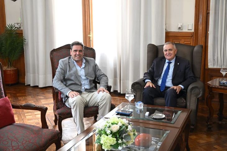 Días atrás, Osvaldo Jaldo recibió al libertario Lisandro Catalán para discutir los ejes de la reforma electoral.