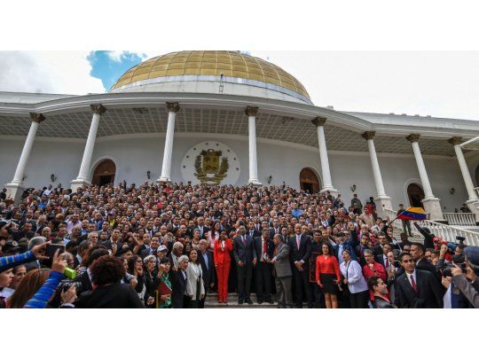 Presidente de Constituyente rechaza interferencia extranjera en Venezuela