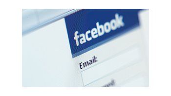 Facebook abre la polémica