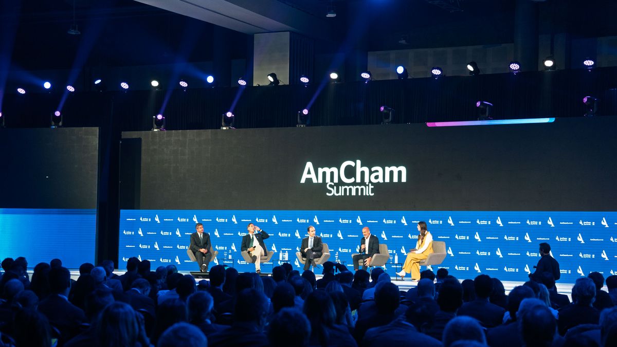 Inversiones en Vaca Muerta contrastan con estancamiento industrial