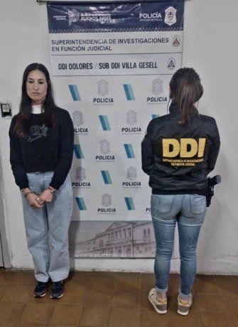 Celeste Lorena López fue detenida en Pinamar por agredir a otra mujer. Celeste Lorena López fue detenida en Pinamar por agredir a otra mujer.