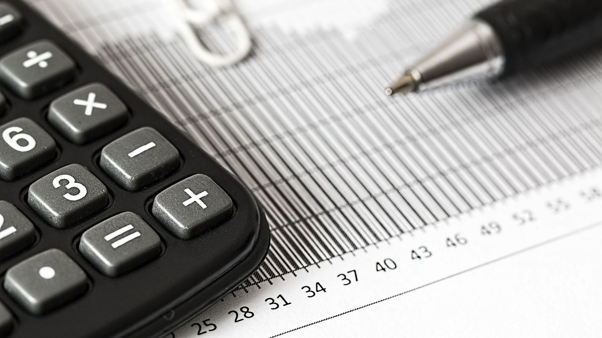 Since when will VAT be seen on invoices again?