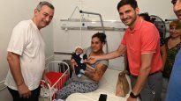 El primer bebé rosarino del año nació a las 00:06 en la Maternidad Martin, pesó 3,785 kilos y su nombre es Teo.