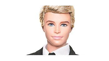 Ken, 50 años cortejando a Barbie