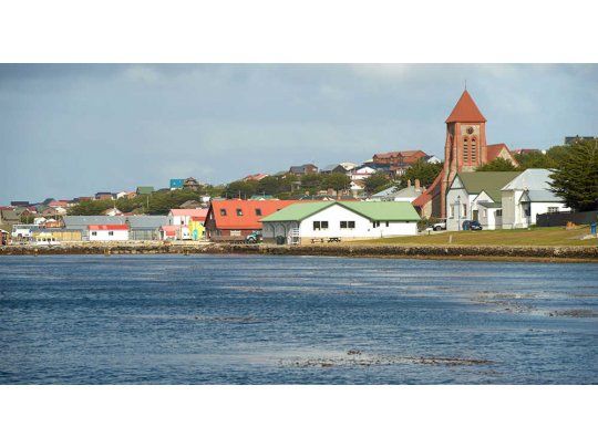 Argentina y Reino Unido acordaron más escalas en los vuelos hacia Malvinas