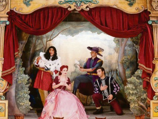 Cyrano de más acá. La versión familiar del clásico de Rostand.