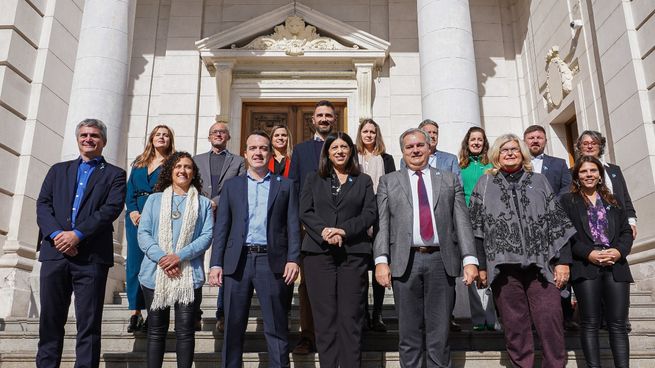 El bloque socialista presentó hace diez días el sexto proyecto de reforma que hoy puja en la Legislatura provincial.