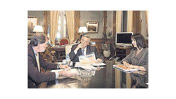 ámbito.com | El titular de la automotriz, Dominique Maciet, se reunió anoche con el presidente NéstorKirchner y la ministra Felisa Miceli para comunicarles la inversión.