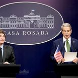 Tras el salvataje del Tesoro de EEUU, avanza la negociación por un nuevo préstamo de bancos. Tras el salvataje del Tesoro de EEUU, avanza la negociación por un nuevo préstamo de bancos.