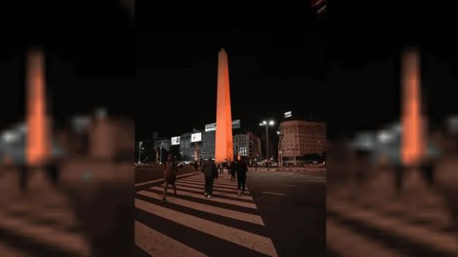 El Gobierno porteño ilumina monumentos históricos en homaneja a las personas donantes de órganos.&nbsp;